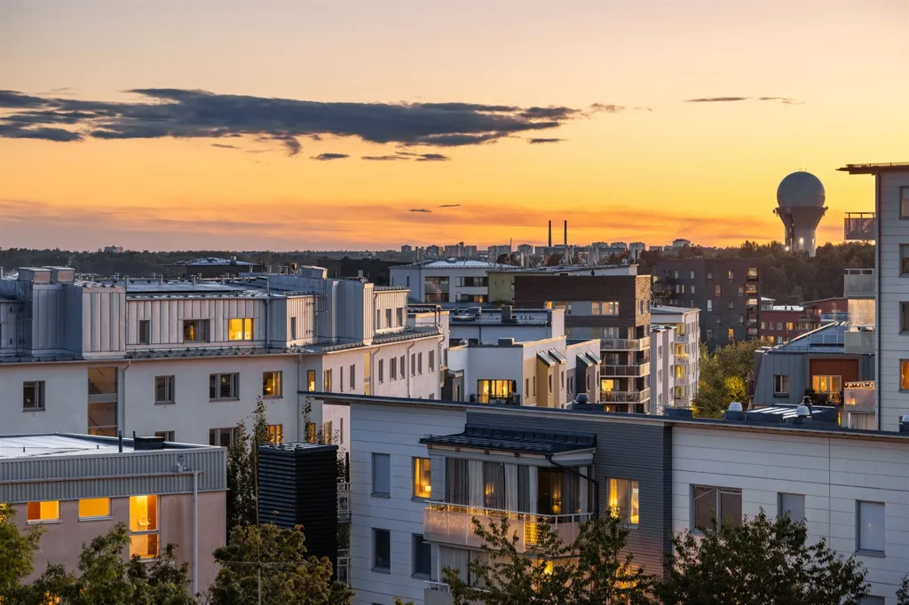 Õhuvaade - Modern Flat with South-West Balcony in Mariehäll