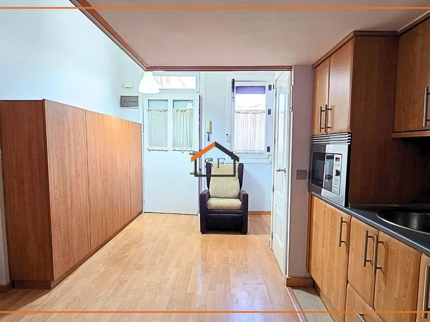 Köök - Modernised Studio in Pacifico, Madrid