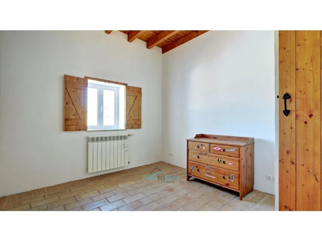 Pièces - Luxury Farmhouse with Multiple Units in Vila do Bispo