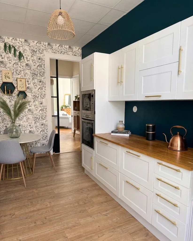 Cuisine - Appartement Haussmannien avec Balcon au Centre de Saint-Étienne
