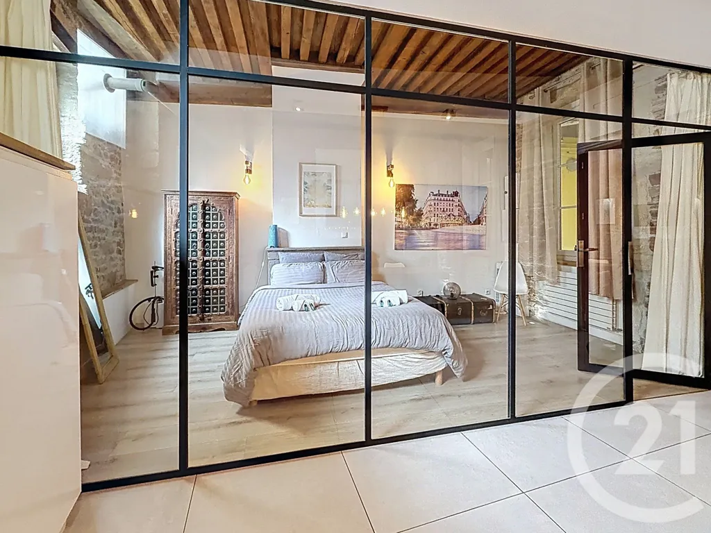 Chambres - Appartement Rénové par Architecte avec Jardin à Lyon 2e