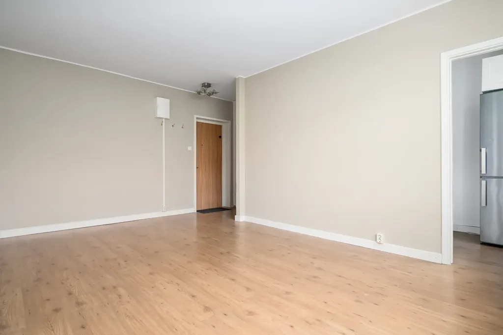 Elutuba - 1st Floor Apartment with Balcony in Nynäshamn