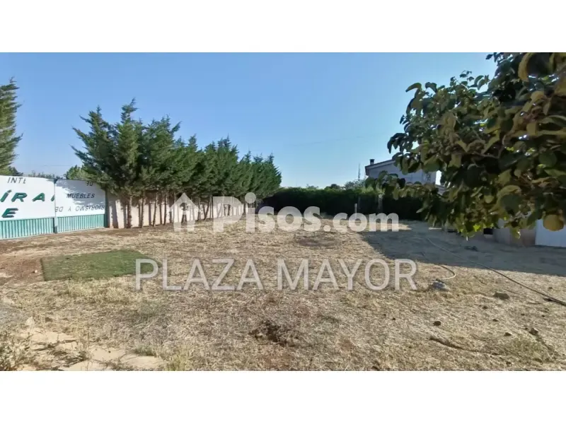 Aed - Chalet with Garden in Calvarrasa de Arriba