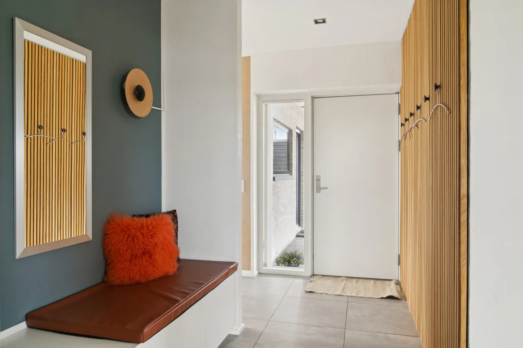 Entrée - Funkis Villa with Panoramic View in Mårslet