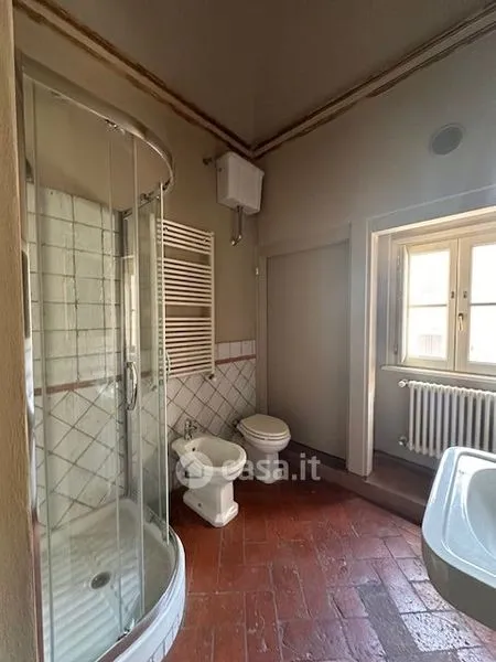 Salles de bain - Rented Apartment with Balcony in Cascina