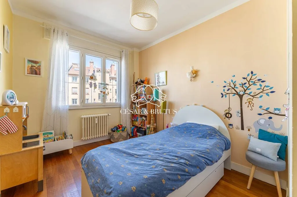 Magamistoad - Luxury Flat with Balcony in Lyon's 7th Arrondissement