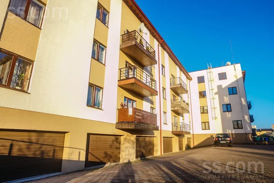 Extérieur - 5-Bedroom Apartment with River View in Salaspils