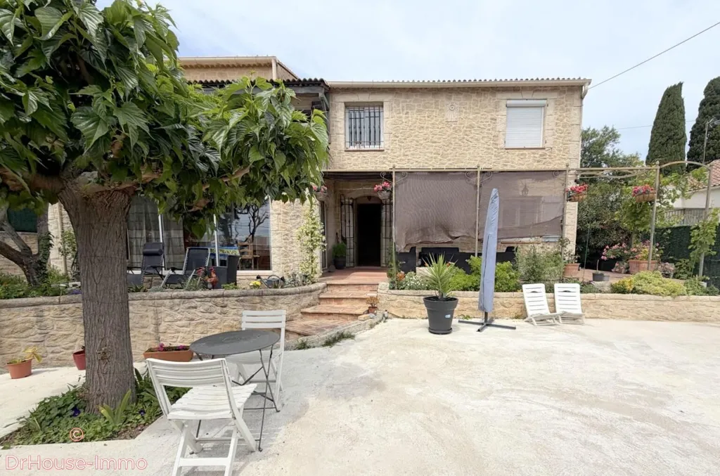 Terrasse - Appartement Plain Pied avec Terrasse et Jardin à La Pomme