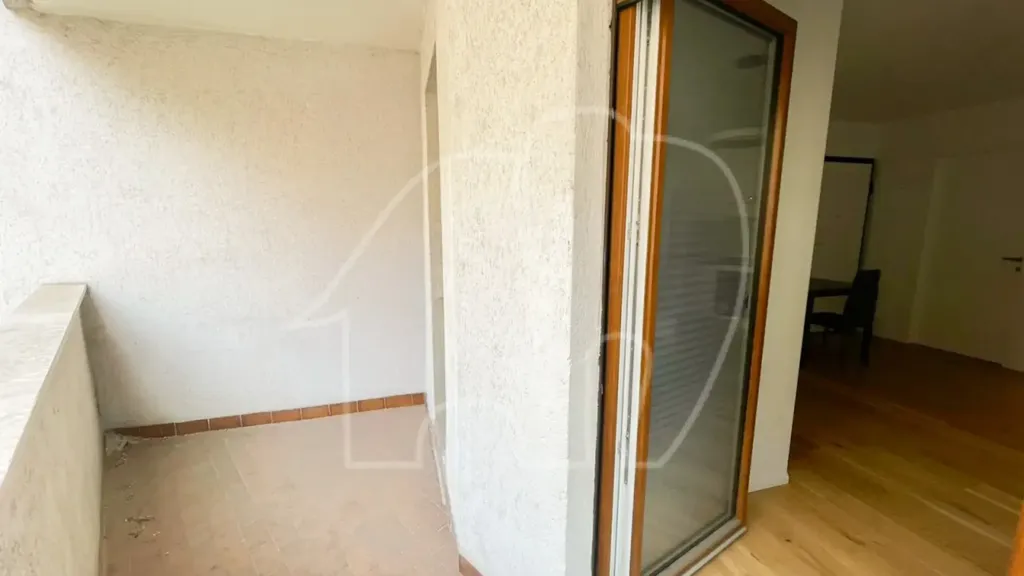 Rõdu - Rustic-Style Flat with Terrace in Merano
