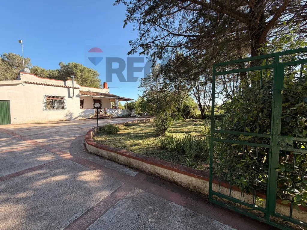 Välivaade - Villa with Garden in Martina Franca