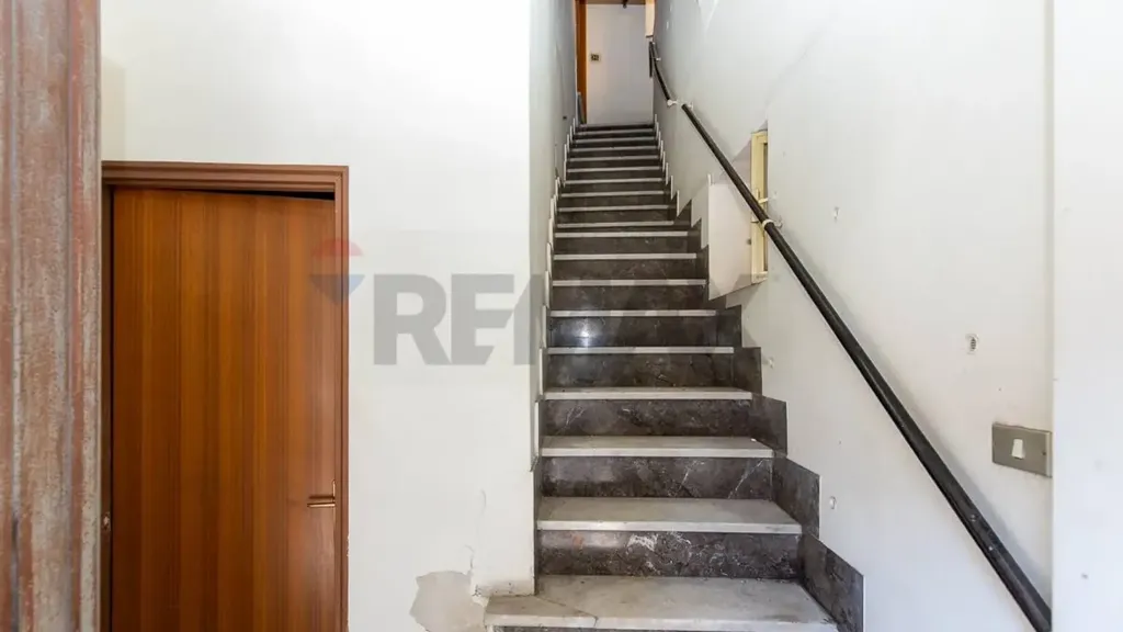 Pièces - Terraced House with Balcony in Carlentini Centre