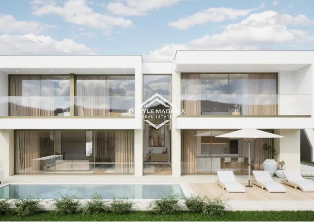 Pool - Luxury Villa with Sea View in Calheta