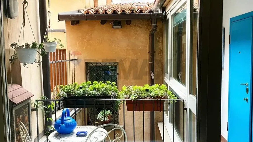 Rõdu - Charming 2-Bedroom Apartment in Bergamo