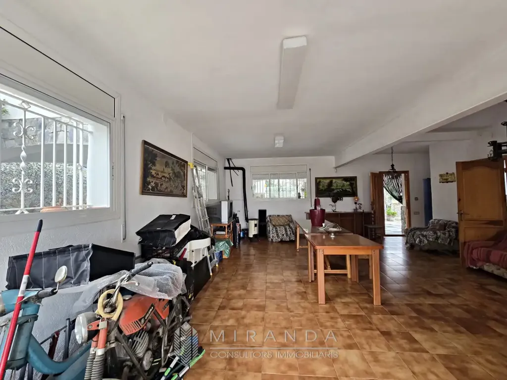 Living Room - Chalet with Mountain and Forest Views in Carrer Besòs