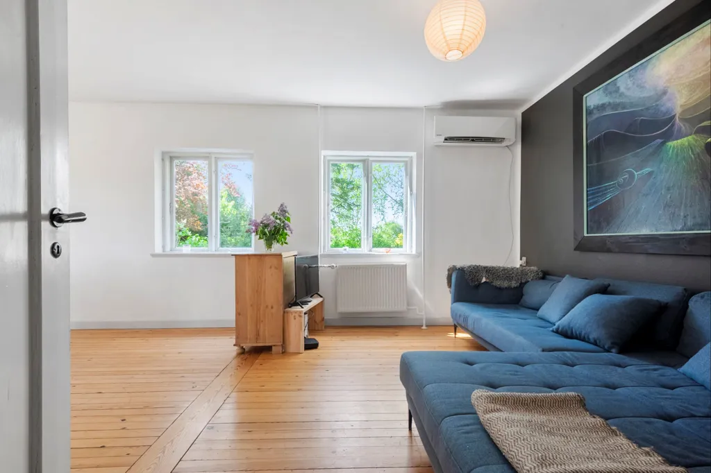 Living Room - Villa with Extensive Grounds in Tessebølle