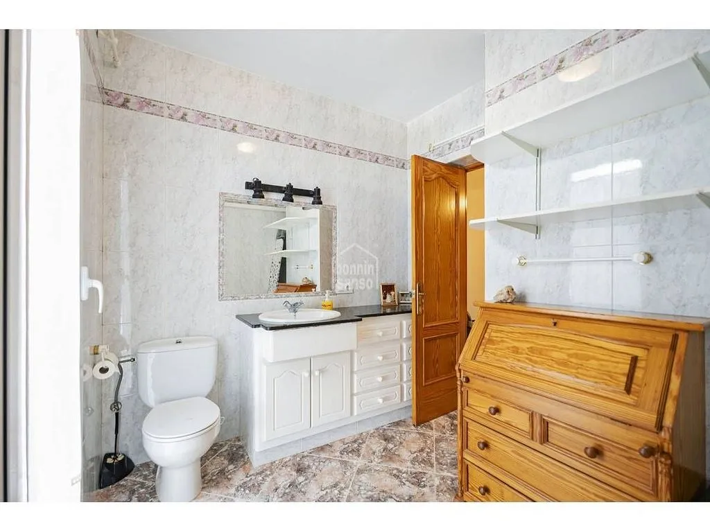 Salles de bain - Charming House with Terrace in Ciutadella Centre