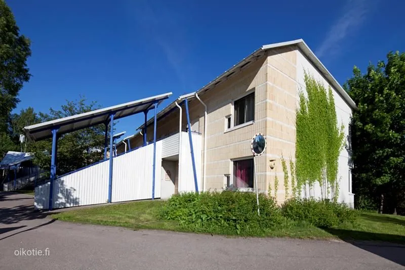 Välivaade - Apartment with Balcony in Sepänkylä, Espoo
