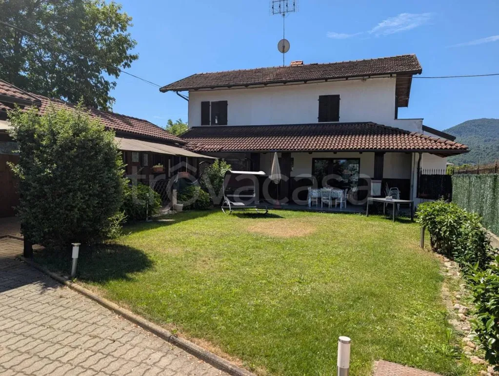 Maison 5 pièces à Bernezzo