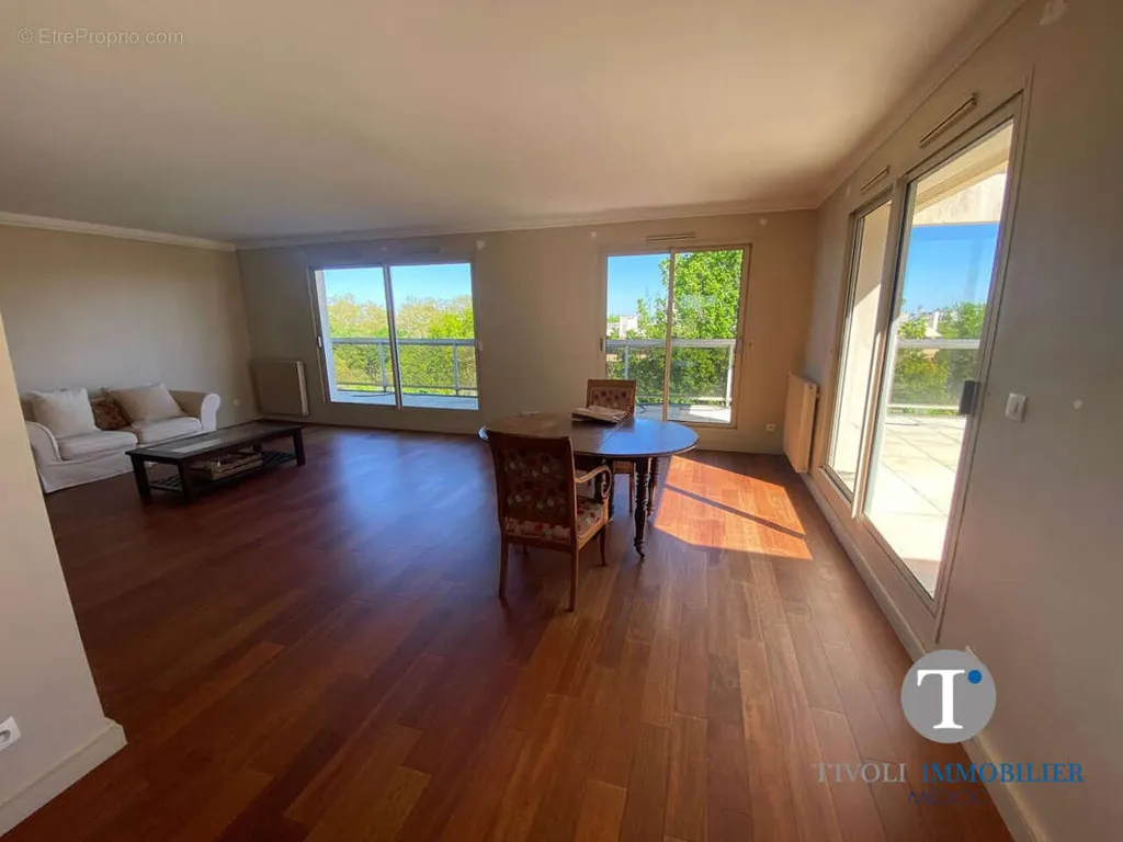 Appartement 4 pièces à Bordeaux