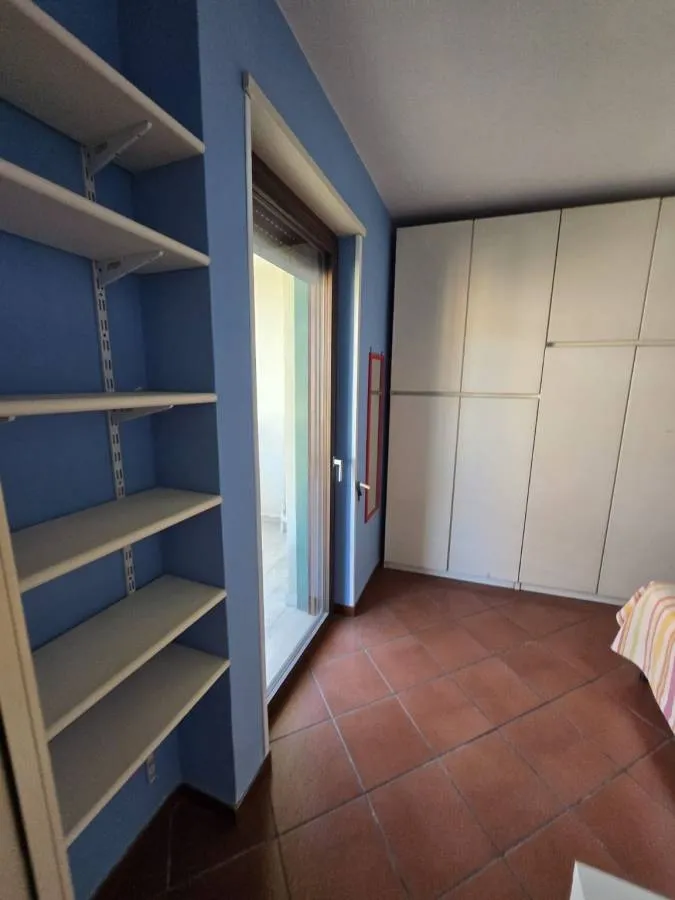 Pièces - Rearranged 2-Bedroom Apartment in Caserta
