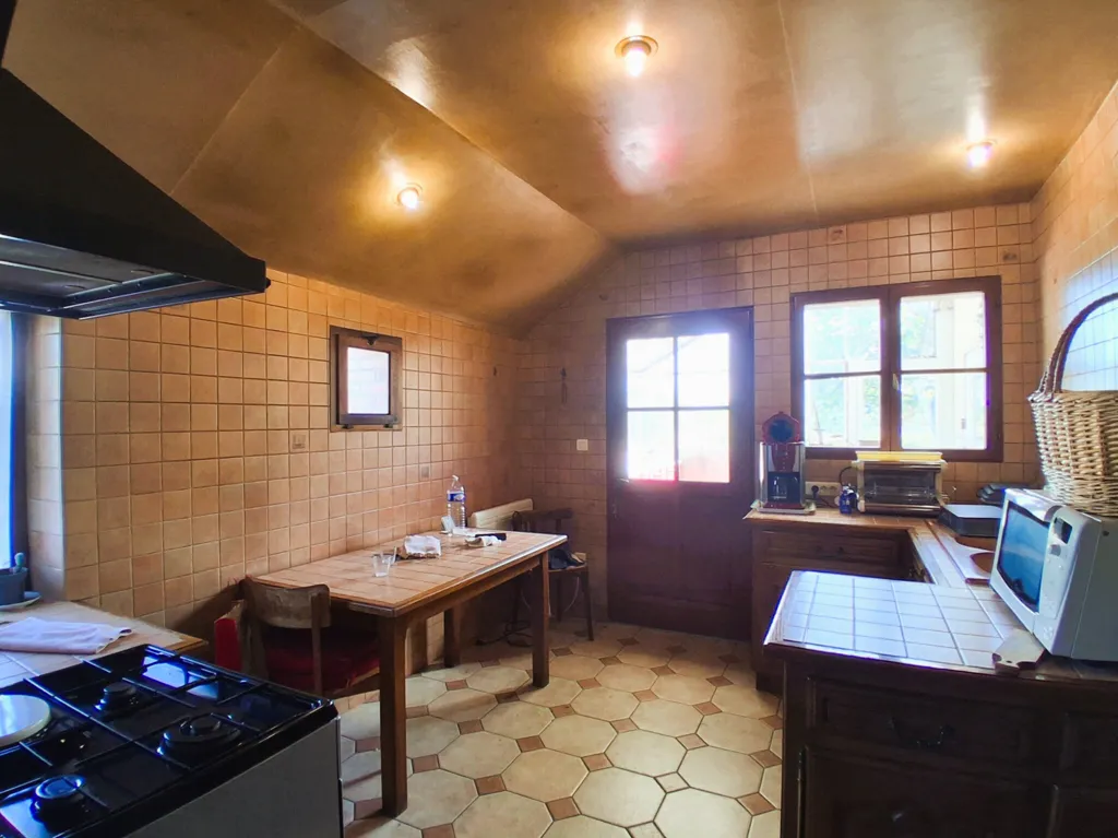 Cuisine - Maison de Caractère avec Jardin à La Bussière