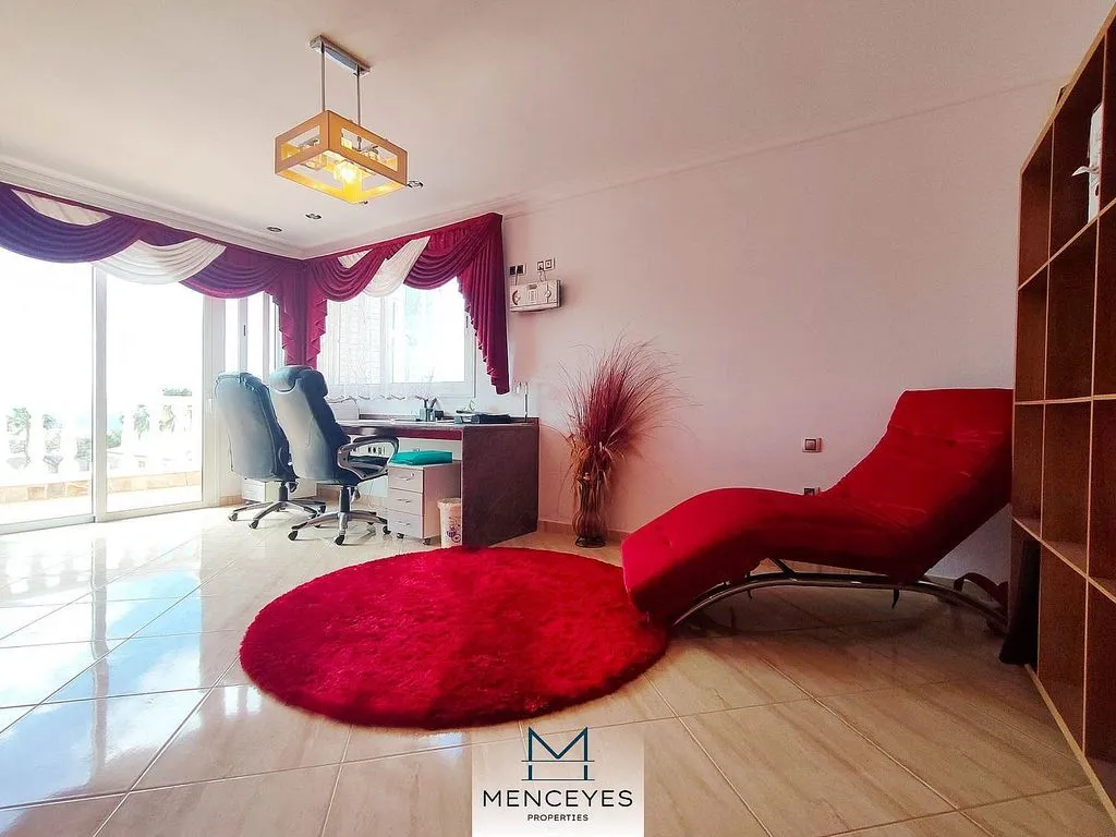 Kabinet - Villa with Pool and Terrace in Callao Salvaje