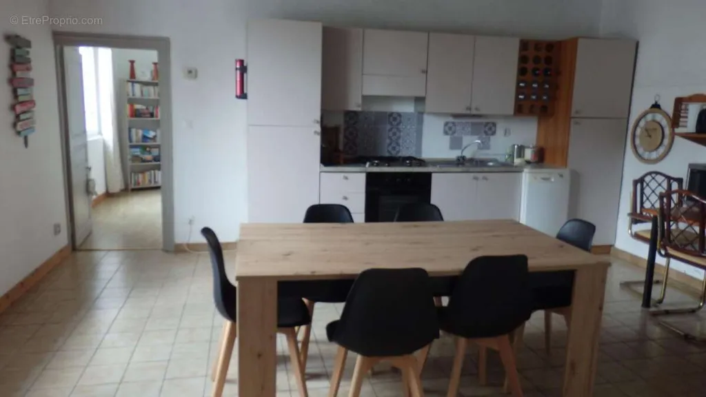 Salle à manger - Maison au Calme avec Terrasse à Pontrieux