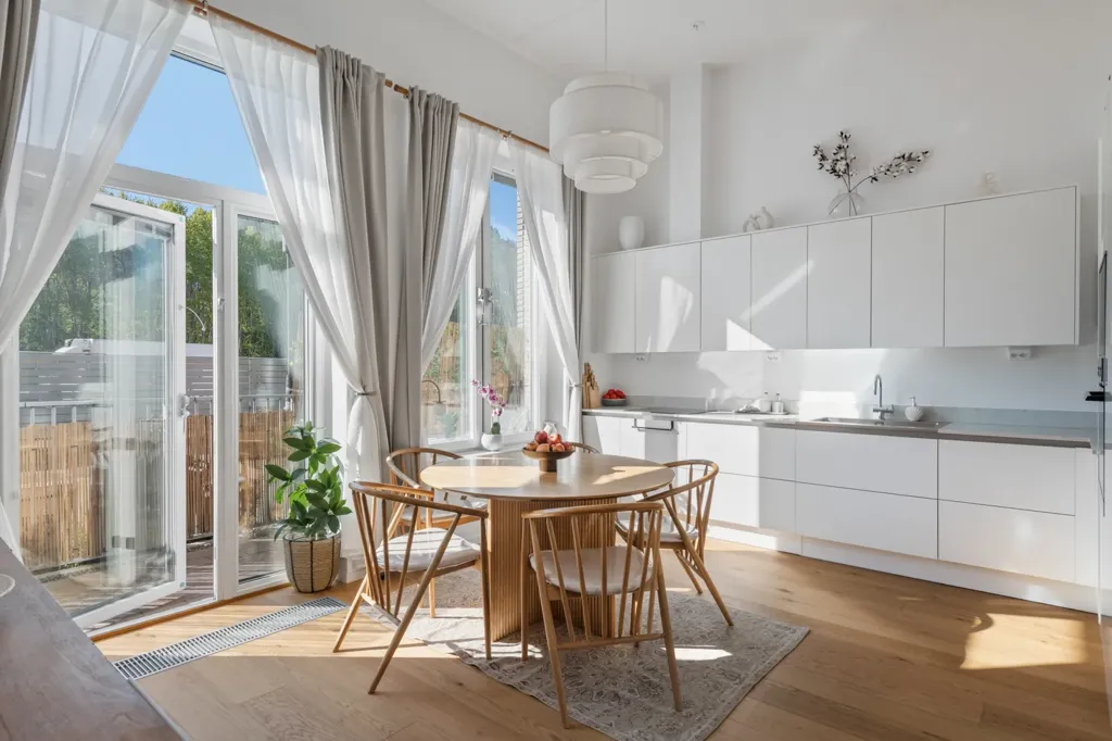Köök - Apartment with Balcony in Täby Park
