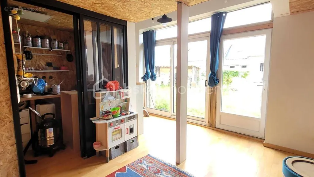 Pesuköök - Loft with Garden near Châteaudun Centre