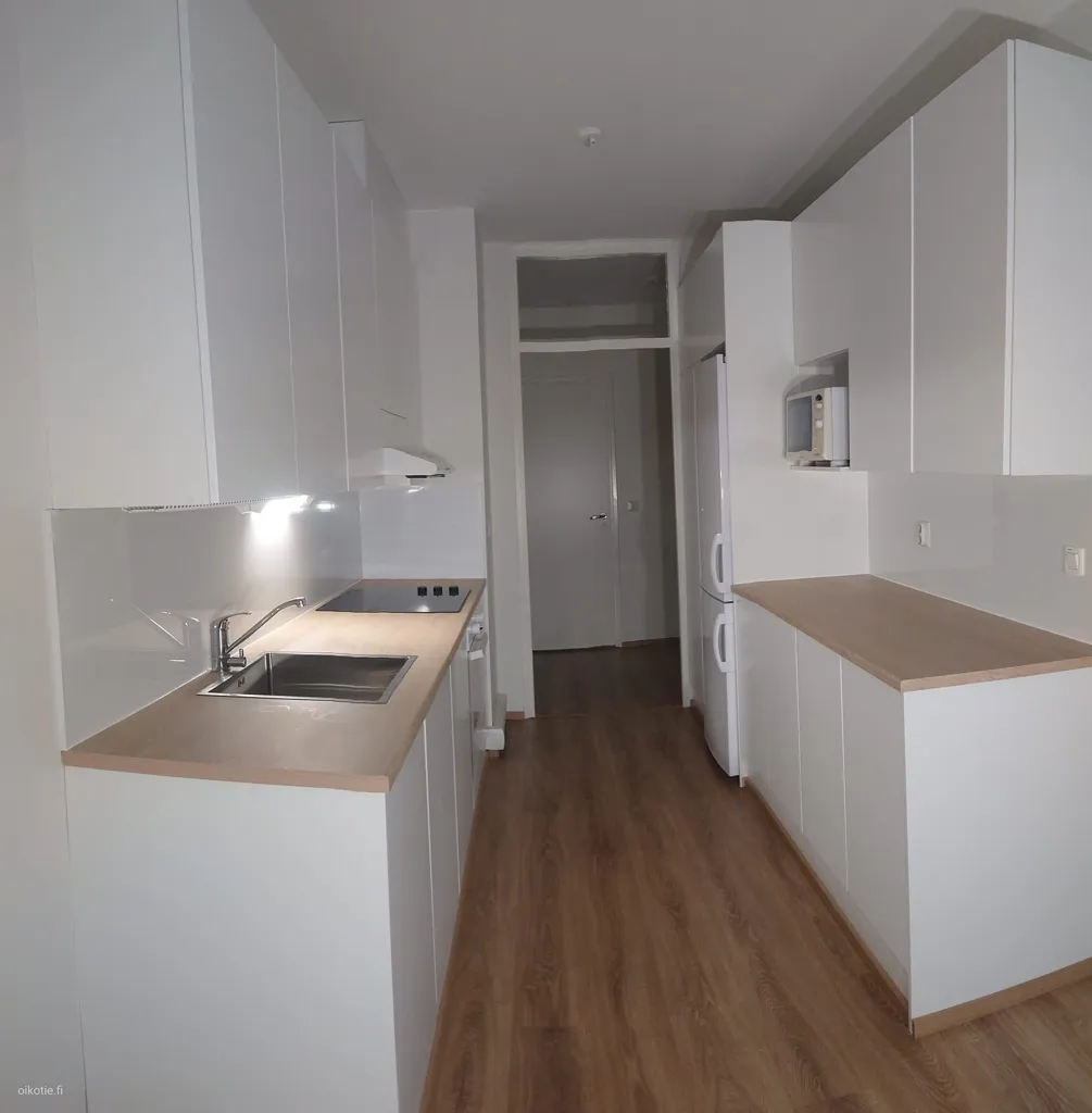 Appartement 2 pièces à FI