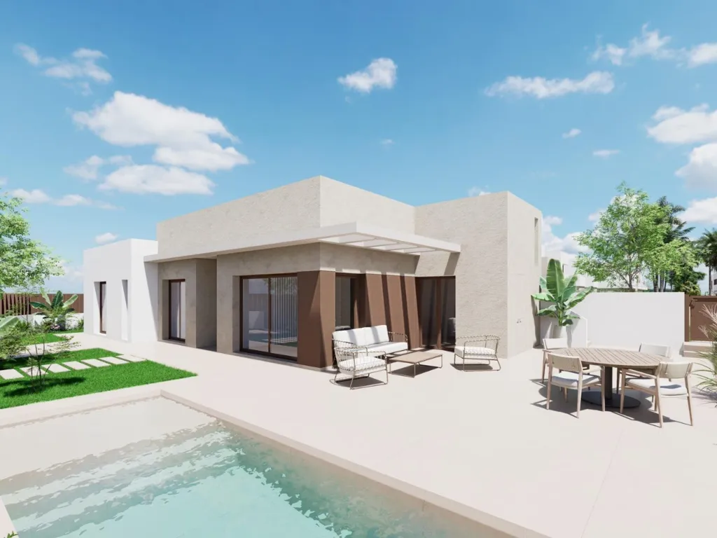 Villa with Private Garden in Los Alcázares