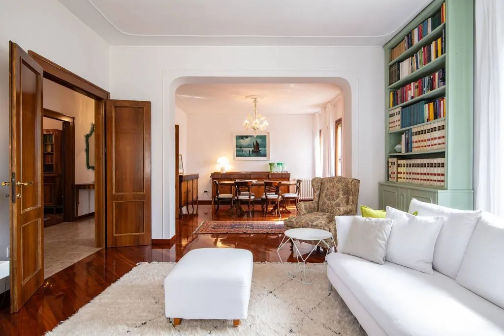 Living Room - Luxury Penthouse with Terrace in Venice