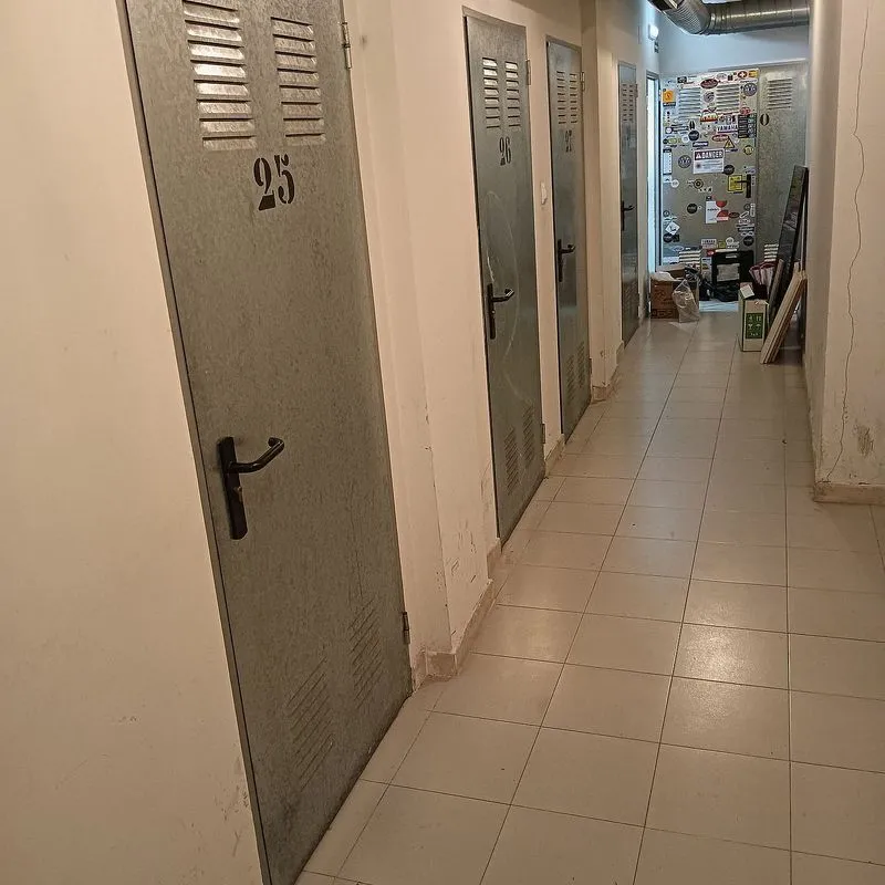 Esik - Bright Apartment with Terrace in Navatejera