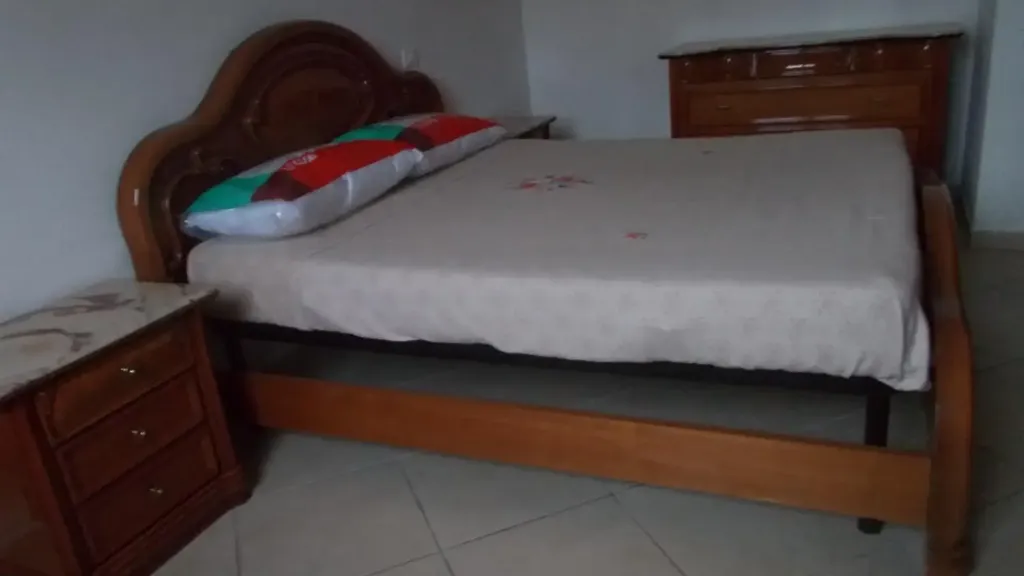 Chambres - Armed Trilocale in Pontedera