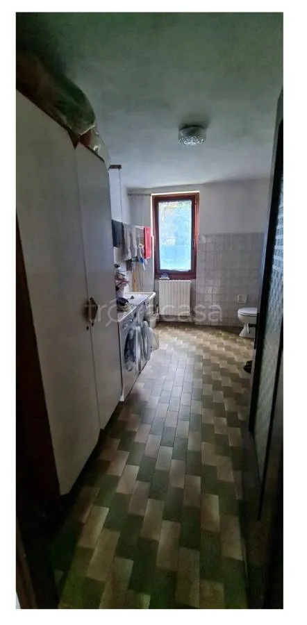 Cuisine - Auctioned Rustic Apartment with Balcony in Imbersago