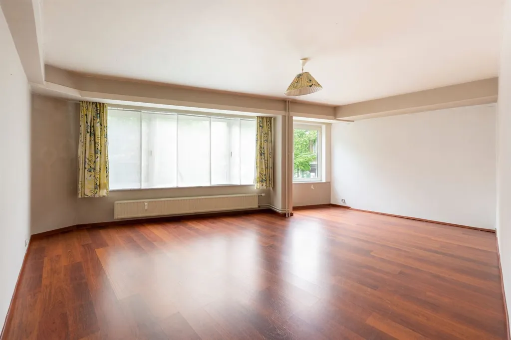 Pièces - Appartement à Rénover avec 2 Chambres à Borgerhout