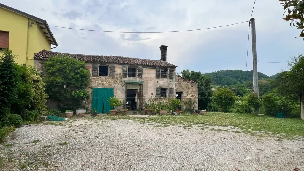 Extérieur - Villa with Secure Vault in Vo'