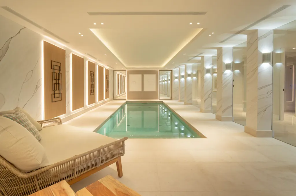 Bassein - Modern Villa with Pool in Benahavís