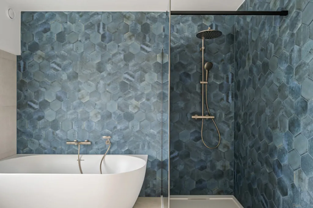 Salles de bain - Maison Rénovée avec Terrasse à Temse