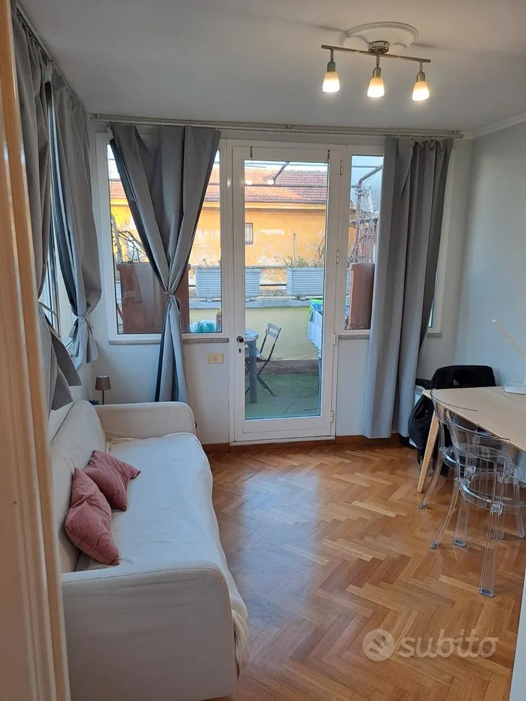 Elutuba - Attic Apartment with Balcony in Piazza Bologna