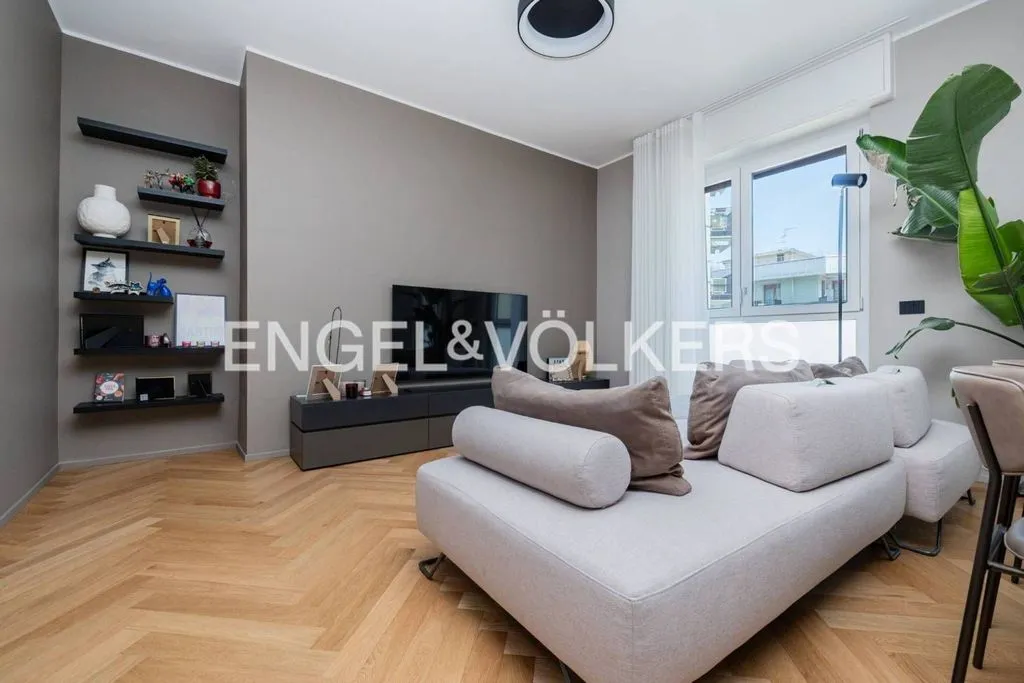 Living Room - Luxury Flat with Terrace in Corso Lodi, Milan
