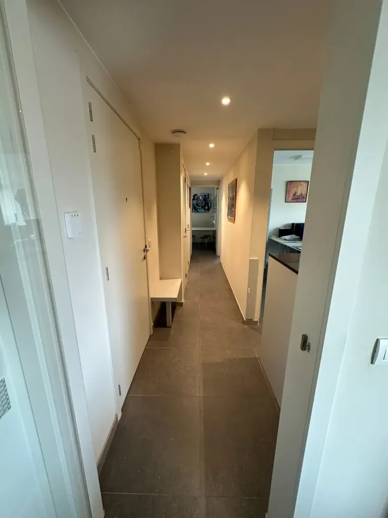 Entrée - Espace de Bureau avec Parking à Torhout