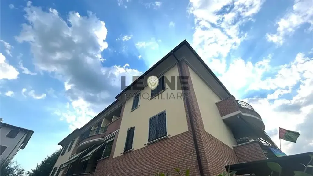 Extérieur - Modern Apartment with Balcony in Vignola