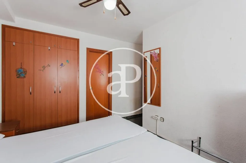 Magamistoad - Furnished Flat with Balcony in Mestalla, Valencia