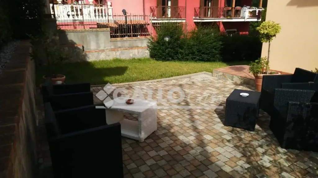 Terrasse - Multi-Unit Villa with Terraces in Marano Marchesato