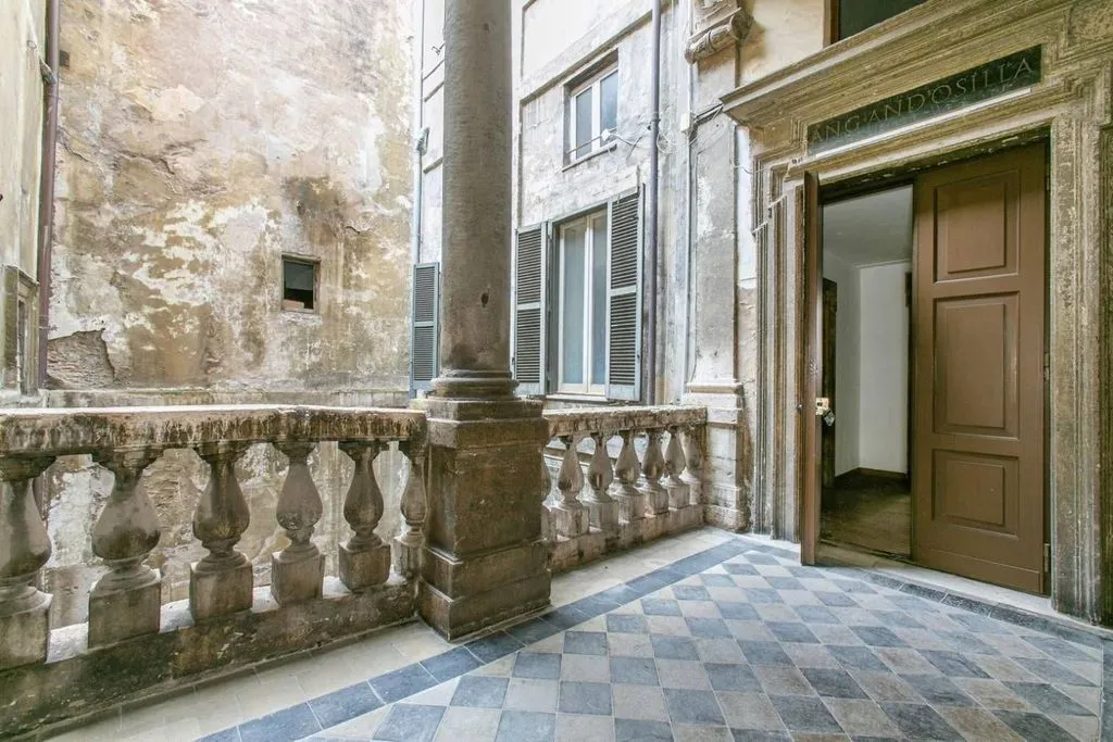 Entrée - Luxury Flat with Historic Charm in Rome