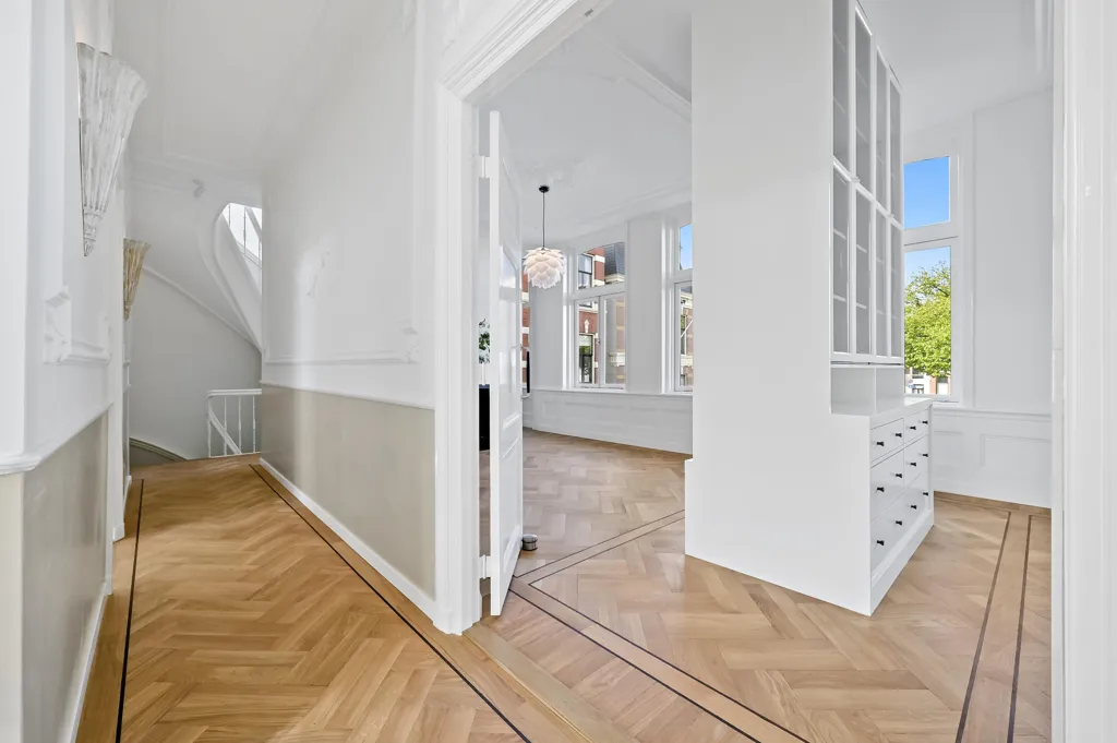 Entrée - Luxury Apartment with Garden in Den Haag