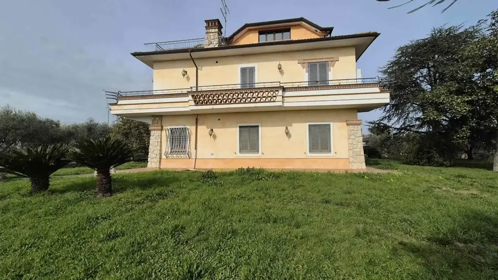 Extérieur - Apartment with Panoramic Terrace in Fiano Romano