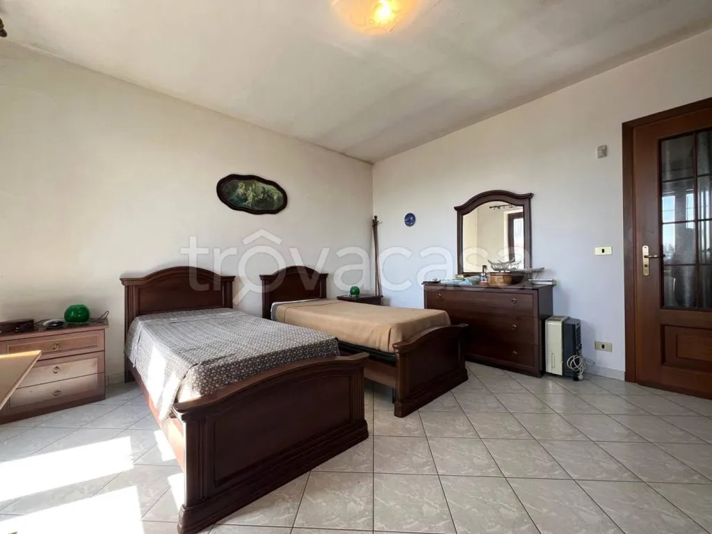 Camere da letto - Rustic Villa with Private Garden in Montà