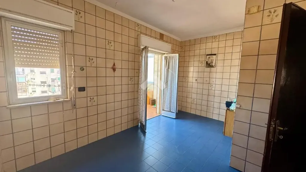 Rooms - Apartment with Balcony in Palermo Centre